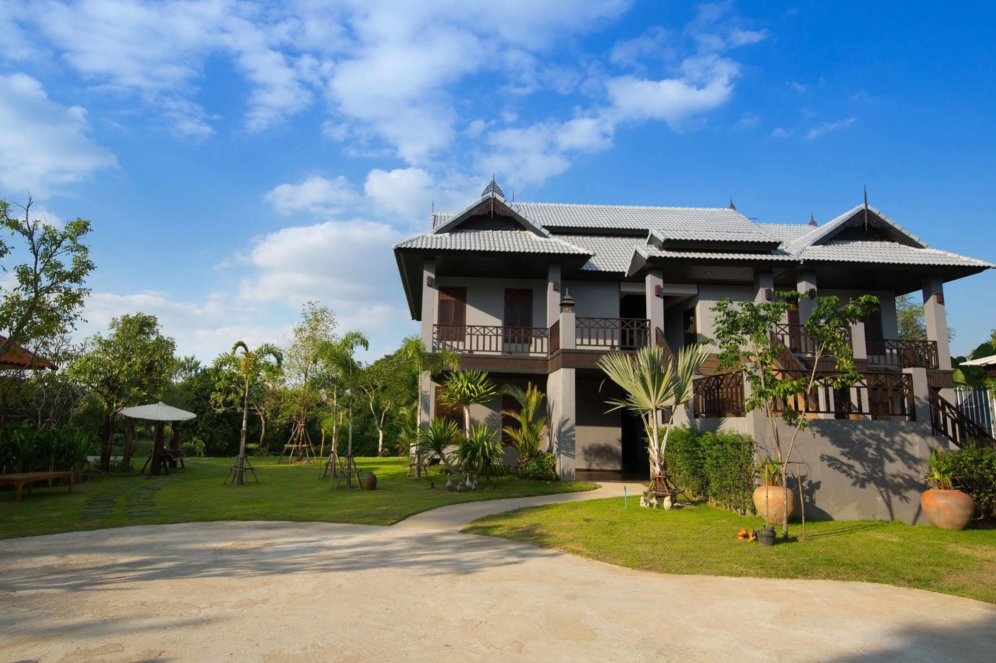 The Terminal Sukhothai Exterior foto